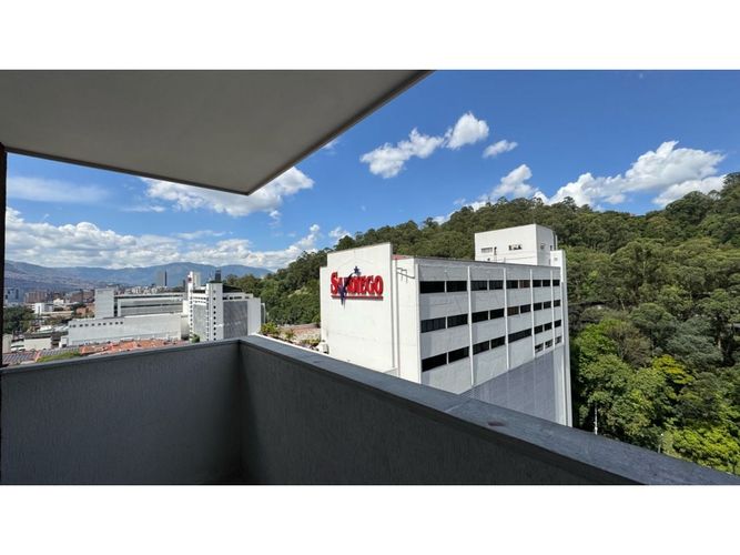 Apartamento de 3 alcobas en arriendo en Perpetuo Socorro, Medellín, 78 m² · foto 21 de 21
