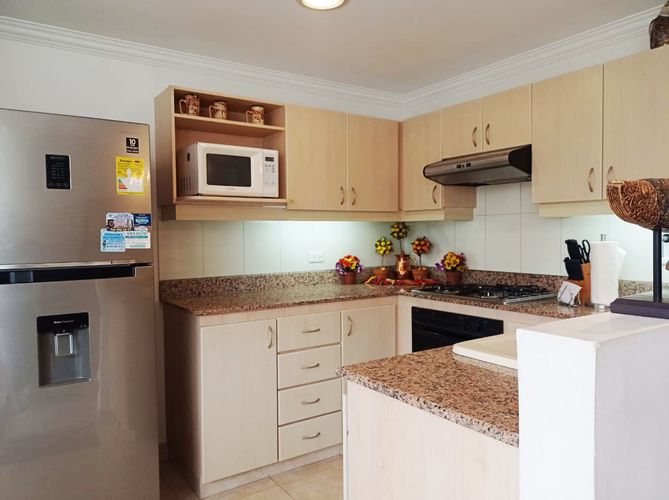 Apartamento de 3 alcobas en arriendo en El Poblado, Medellín, 180 m² · foto 7 de 20