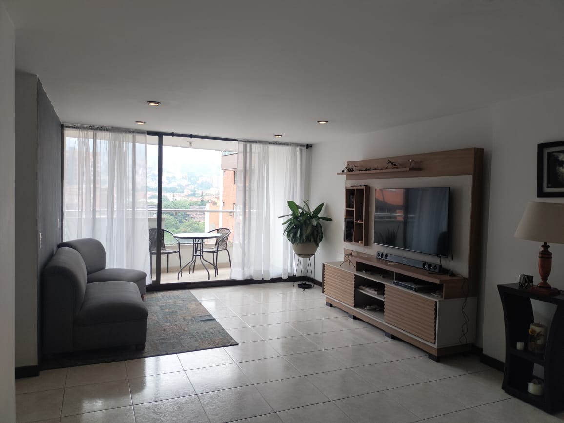 Apartamento en venta en Otraparte, Envigado · foto 2 de 17