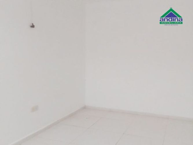 Casa de 4 alcobas en venta en Paseo Del Puente, Piedecuesta, 70 m² · foto 8 de 15