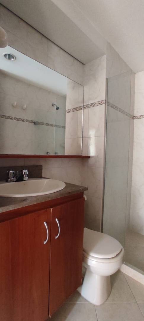 Apartamento en arriendo en Laureles, Medellín · foto 10 de 14