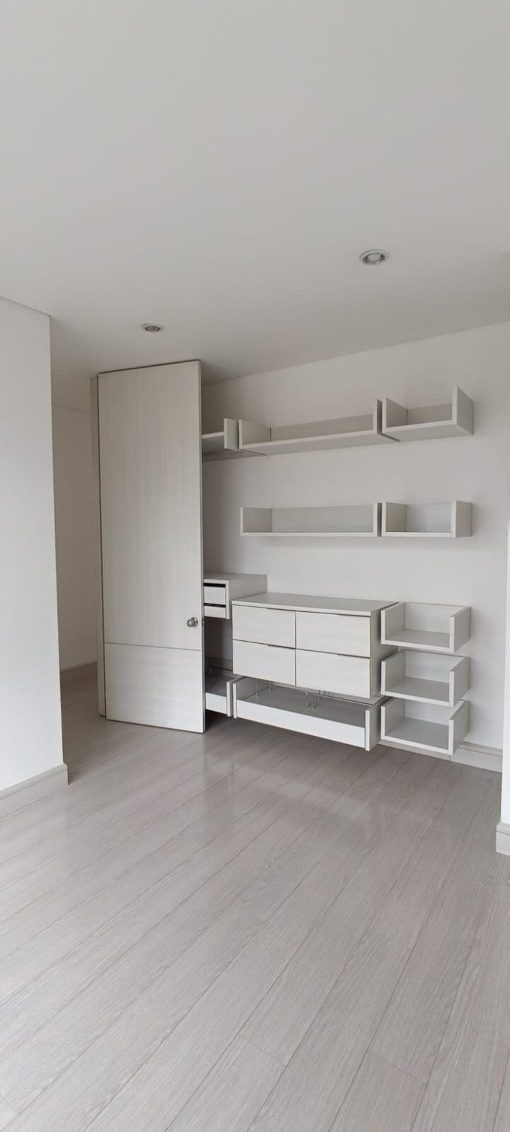 Apartamento en venta en El Chico, Bogotá · foto 7 de 24