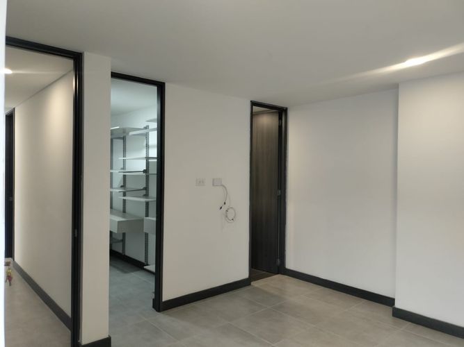Apartamento de 3 alcobas en arriendo en El Poblado, Medellín, 107 m² · foto 10 de 18