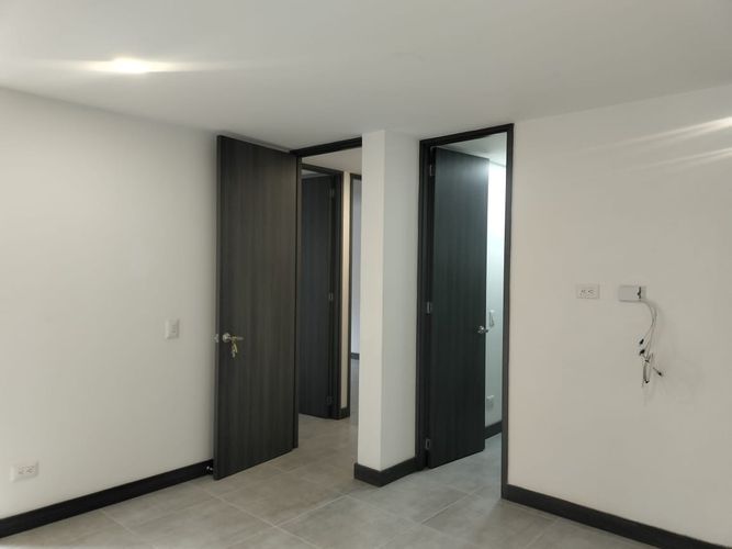 Apartamento de 3 alcobas en arriendo en El Poblado, Medellín, 107 m² · foto 12 de 18