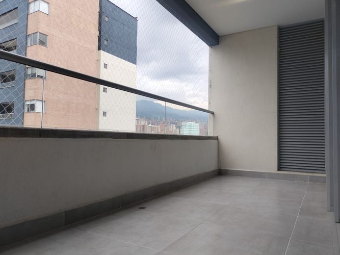 Apartamento de 3 alcobas en arriendo en El Poblado, Medellín, 107 m² · foto 18 de 18