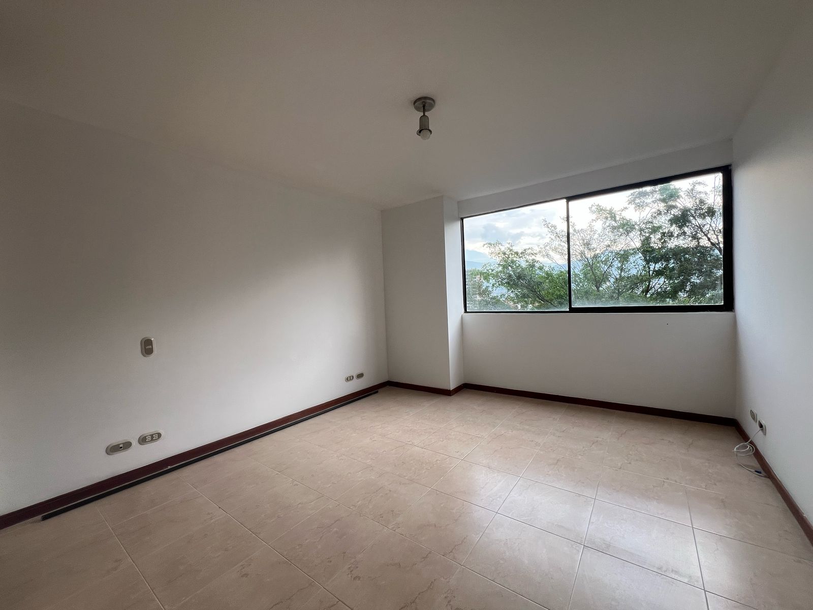Apartamento en venta en El Poblado, Medellín · foto 11 de 19