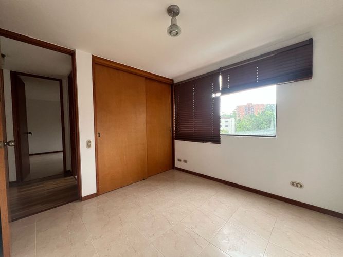 Apartamento en venta en El Poblado, Medellín · foto 16 de 19