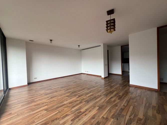 Apartamento de 3 alcobas en arriendo en El Poblado, Medellín, 114 m² · foto 5 de 19