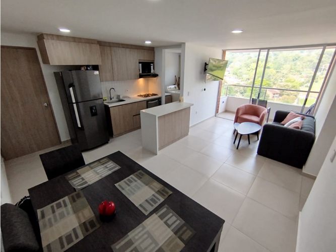 Apartamento de 3 alcobas en venta en Toledo, La Estrella, 94 m² · foto 10 de 24