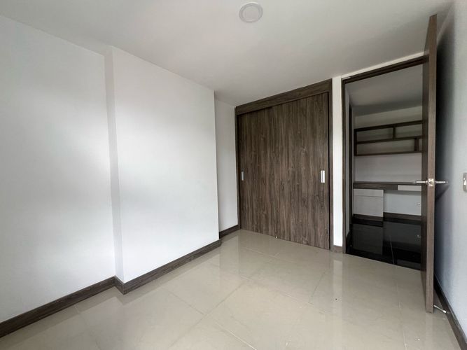 Apartamento de 3 alcobas en arriendo en Camino Verde, Envigado, 84 m² · foto 13 de 15