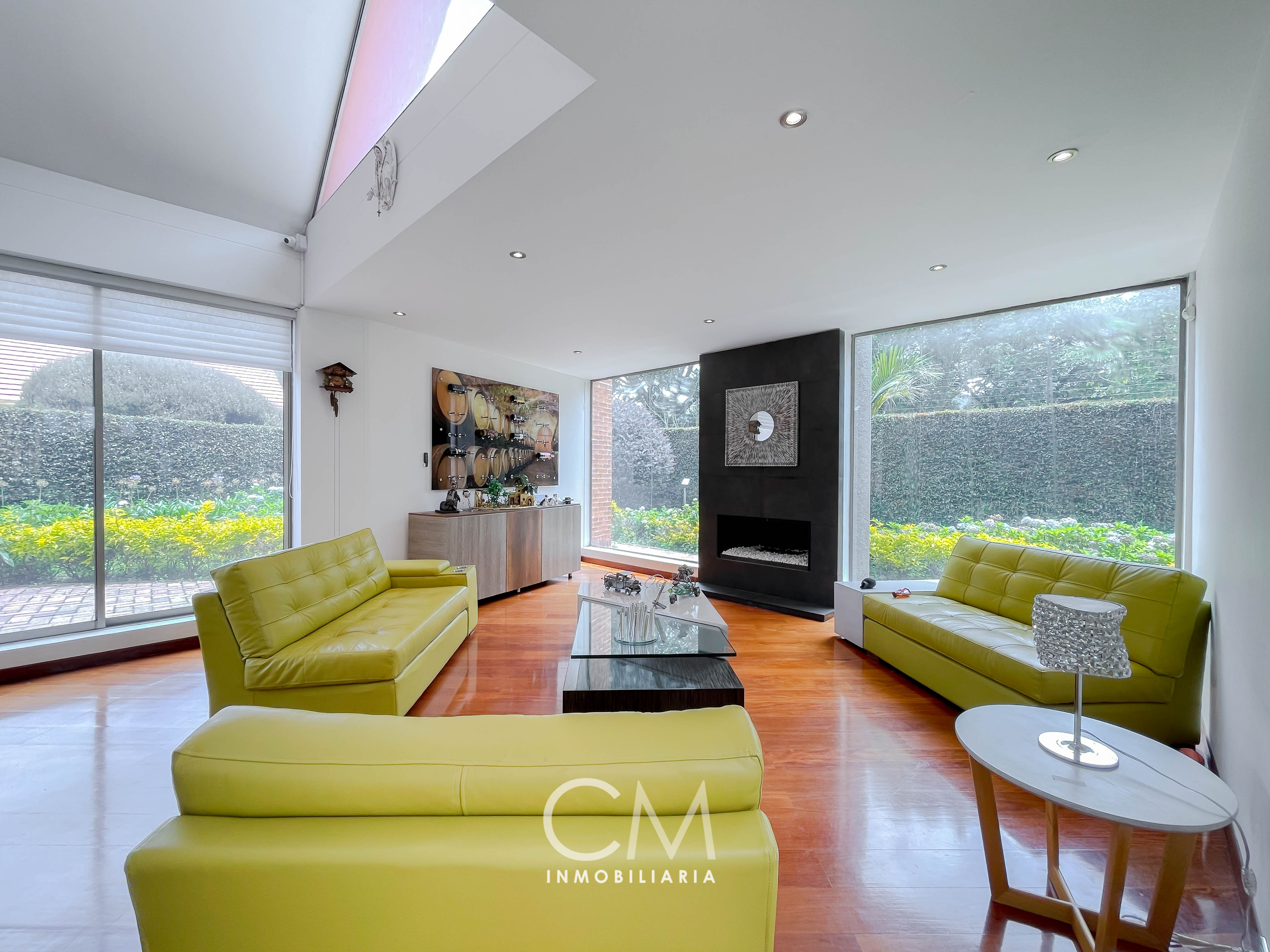 Casa en venta en Guaymaral, Bogotá · foto 2 de 19