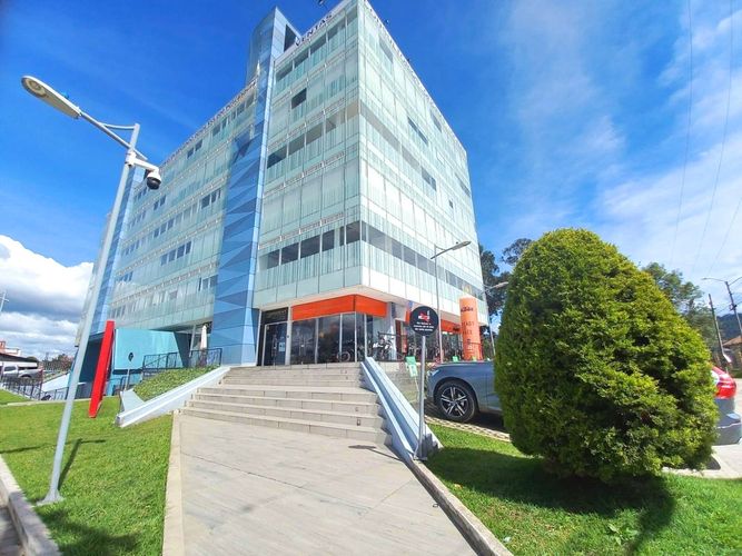 Oficina en venta en Bojaca, Chía, 62 m² · foto 2 de 9