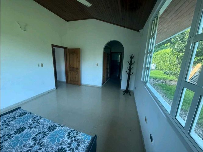 Casa de 4 alcobas en venta en Miraflores, Girardot, 350 m² · foto 13 de 20