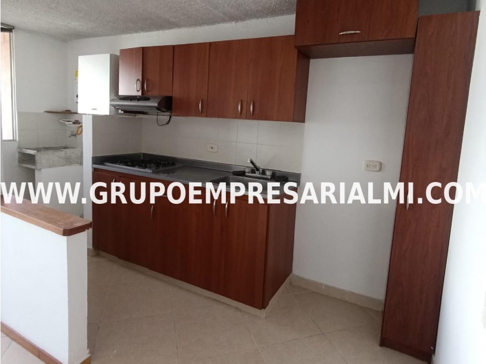 Apartment for sale in El Poblado, Medellín 3
