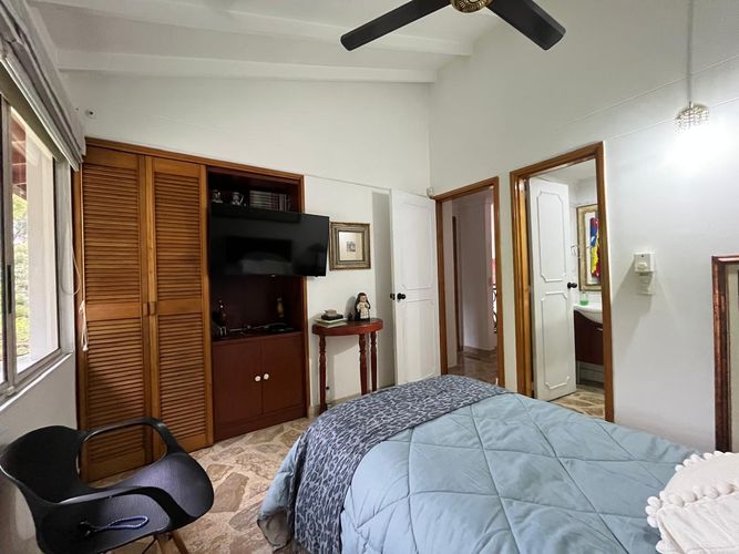 Casa de 4 alcobas en venta en Los Balsos, Medellín, 256 m² · foto 14 de 20