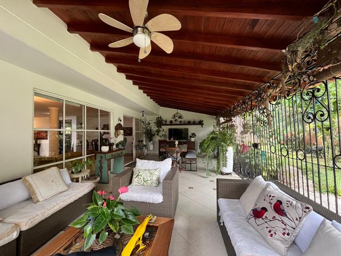 Casa de 4 alcobas en venta en Los Balsos, Medellín, 256 m² · foto 19 de 20
