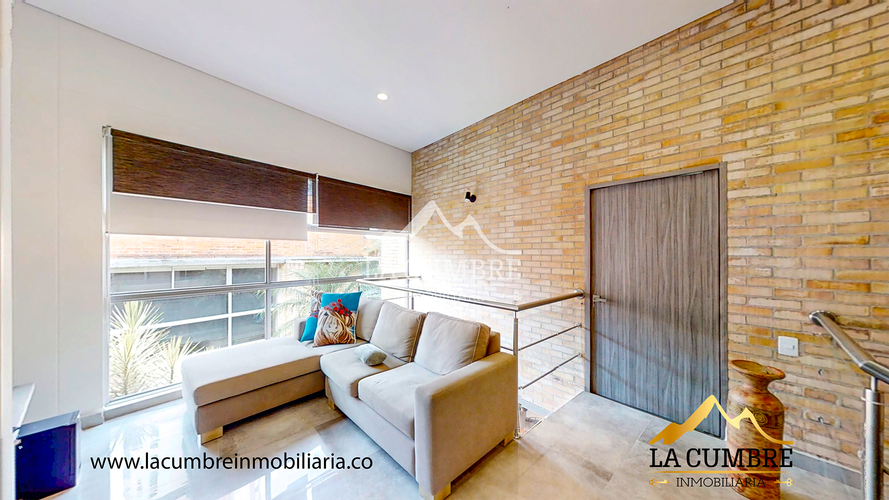 Casa de 3 alcobas en venta en El Tesorito, Medellín, 220 m² · foto 11 de 20