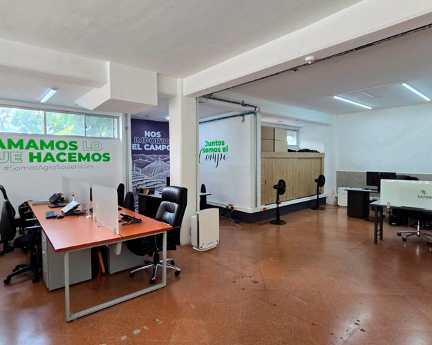 Oficina en arriendo en Cristo Rey, Medellín, 400 m² · foto 5 de 18