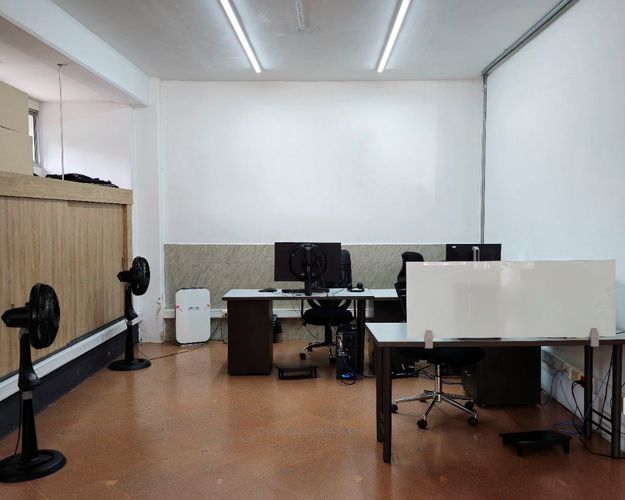 Oficina en arriendo en Cristo Rey, Medellín, 400 m² · foto 10 de 18