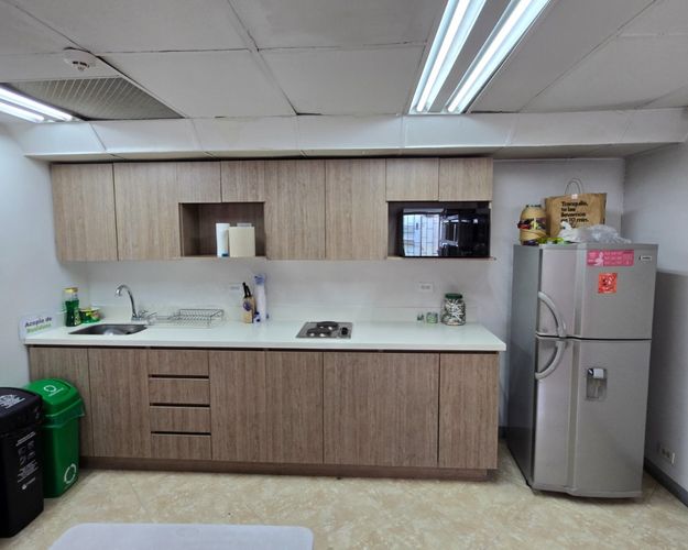 Oficina en arriendo en Cristo Rey, Medellín, 400 m² · foto 15 de 18