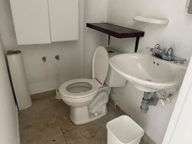 Oficina en arriendo en El Poblado, Medellín, 30 m² · foto 9 de 9