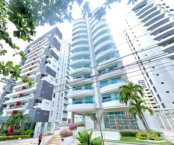 Apartamento de 3 alcobas en venta en Altos Del Prado, Barranquilla, 205 m² · foto 3 de 11