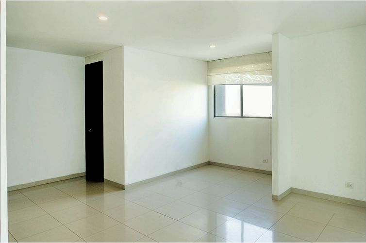 Apartamento de 3 alcobas en venta en Altos Del Prado, Barranquilla, 205 m² · foto 7 de 11