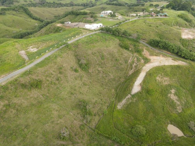 Lote en venta en Cerritos, Pereira, 10 m² · foto 3 de 5