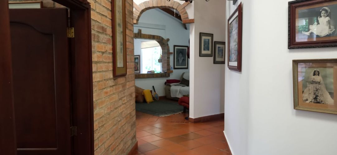 Casa de 4 alcobas en venta en Las Mercedes, Jamundí, 343 m² · foto 11 de 24