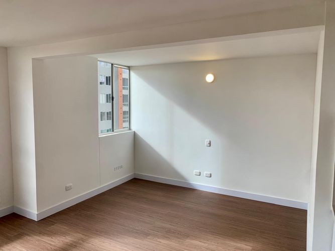 Apartamento de 1 alcoba en arriendo en Lagos De Torca, Bogotá, 42 m² · foto 4 de 10