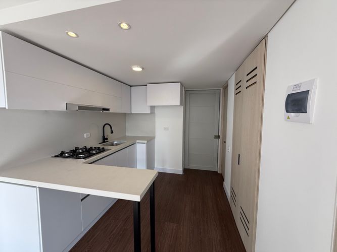 Apartamento de 1 alcoba en arriendo en Lagos De Torca, Bogotá, 42 m² · foto 5 de 10