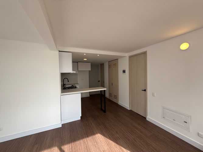 Apartamento de 1 alcoba en arriendo en Lagos De Torca, Bogotá, 42 m² · foto 6 de 10