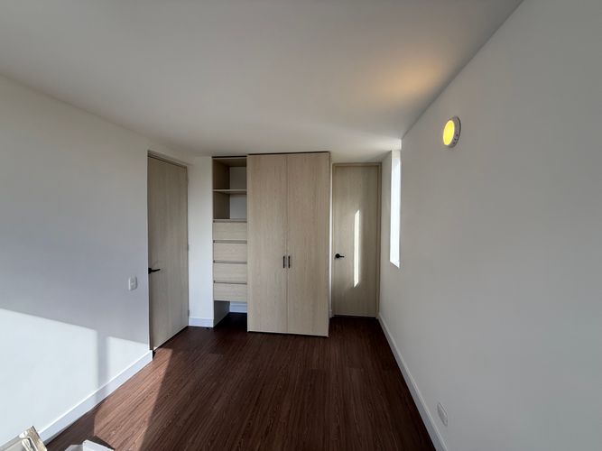 Apartamento de 1 alcoba en arriendo en Lagos De Torca, Bogotá, 42 m² · foto 7 de 10