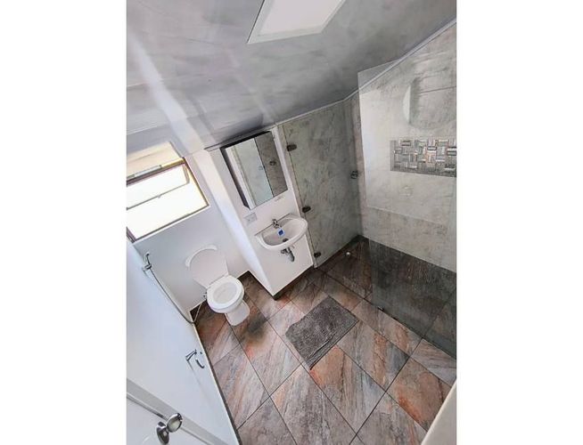 Apartamento de 4 alcobas en venta en Conjunto Cerros De Cañaveral, Floridablanca, 130 m² · foto 9 de 20