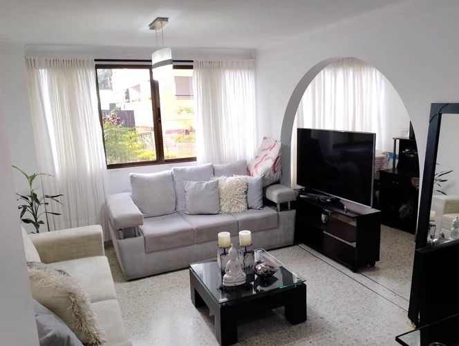 Apartamento de 3 alcobas en venta en Nueva Tequendama, Cali, 92 m² · foto 12 de 24