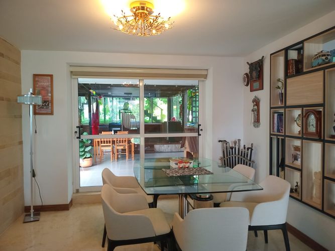 Casa de 4 alcobas en arriendo en El Poblado, Medellín, 300 m² · foto 7 de 18