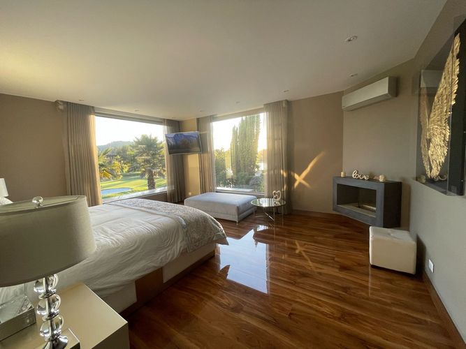 Casa de 5 alcobas en venta en Aposentos, Sopó, 520 m² · foto 10 de 13