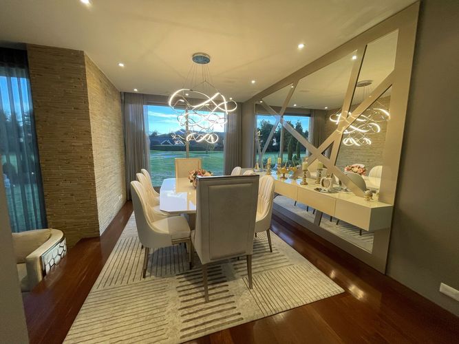 Casa de 5 alcobas en venta en Aposentos, Sopó, 520 m² · foto 3 de 13
