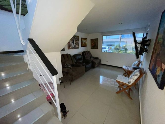Casa de 4 alcobas en venta en El Porvenir, Rionegro, 137 m² · foto 11 de 15