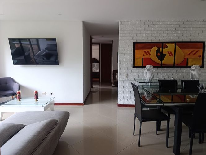 Apartamento de 3 alcobas en arriendo en El Poblado, Medellín, 13 m² · foto 5 de 19