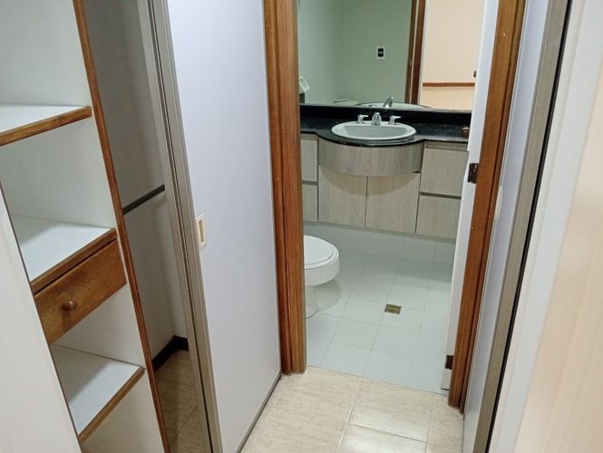 Apartamento de 3 alcobas en arriendo en Laureles, Medellín, 106 m² · foto 18 de 20
