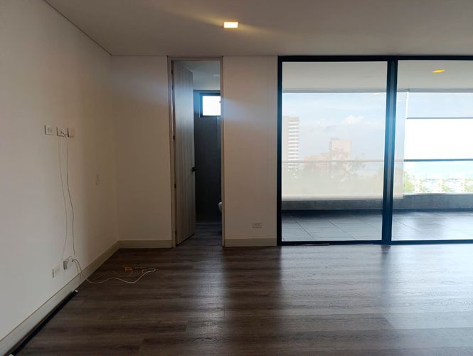 Apartamento de 1 alcoba en arriendo en Los Naranjos, Medellín, 88 m² · foto 4 de 20