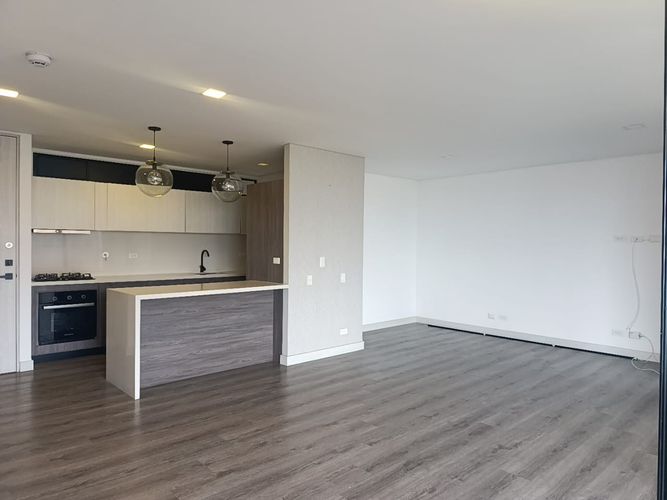 Apartamento de 1 alcoba en arriendo en Los Naranjos, Medellín, 88 m² · foto 6 de 20