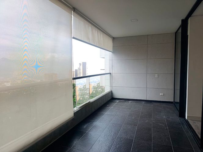 Apartamento de 1 alcoba en arriendo en Los Naranjos, Medellín, 88 m² · foto 18 de 20