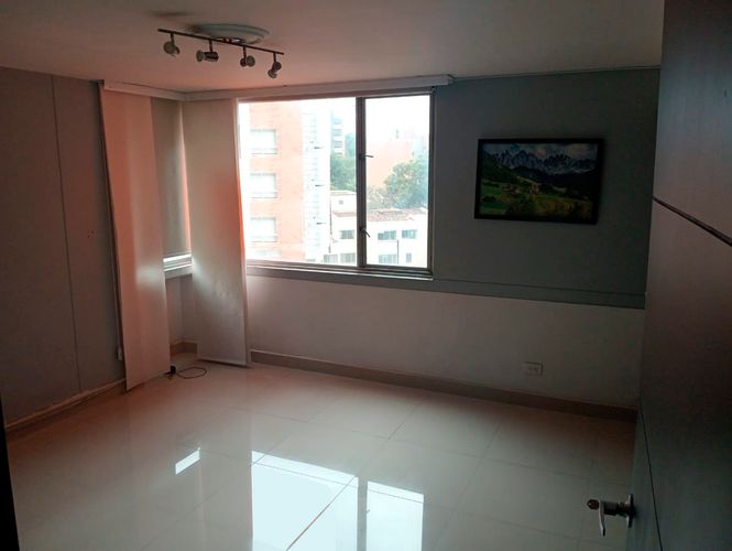 Apartamento de 3 alcobas en venta en Laureles, Medellín, 154 m² · foto 13 de 18
