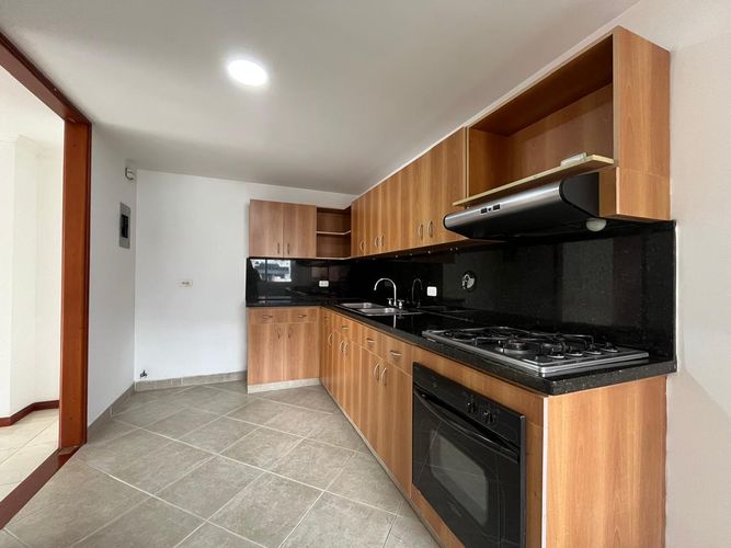 Apartamento de 2 alcobas en arriendo en La Florida, Medellín, 116 m² · foto 7 de 18