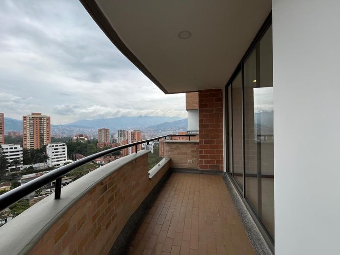 Apartamento de 2 alcobas en arriendo en La Florida, Medellín, 116 m² · foto 17 de 18