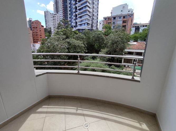 Apartamento de 4 alcobas en venta en Cabecera Del Llano, Bucaramanga, 100 m² · foto 17 de 24