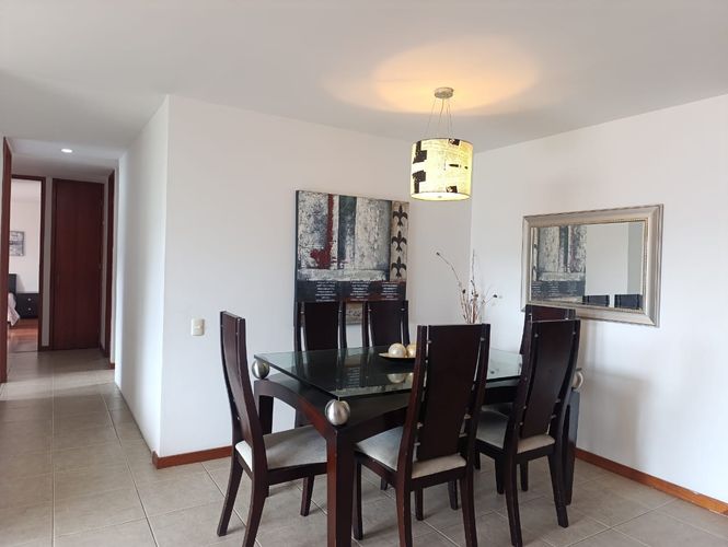Apartamento de 3 alcobas en venta en El Poblado, Medellín, 105 m² · foto 12 de 19