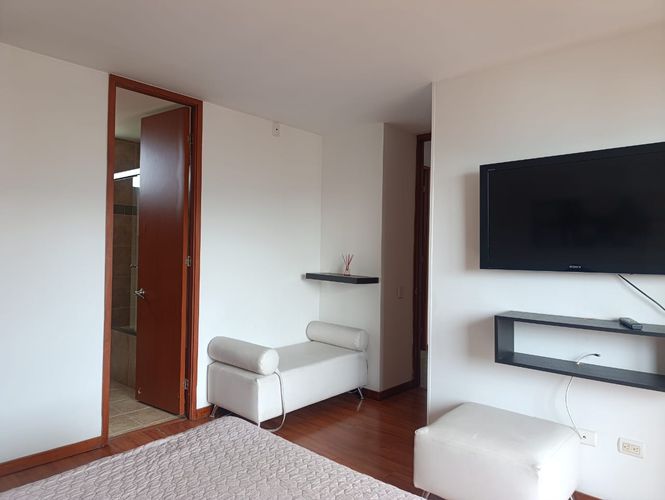 Apartamento de 3 alcobas en venta en El Poblado, Medellín, 105 m² · foto 18 de 19